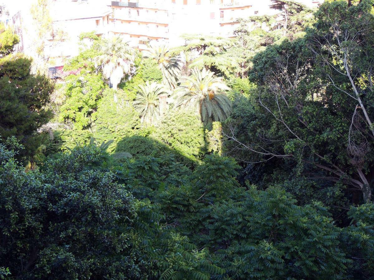 In Itinera Acomodação com café da manhã Palermo Exterior foto